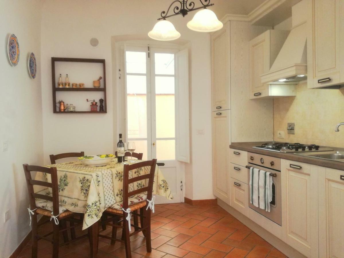 Datini Apartment Prato  Buitenkant foto