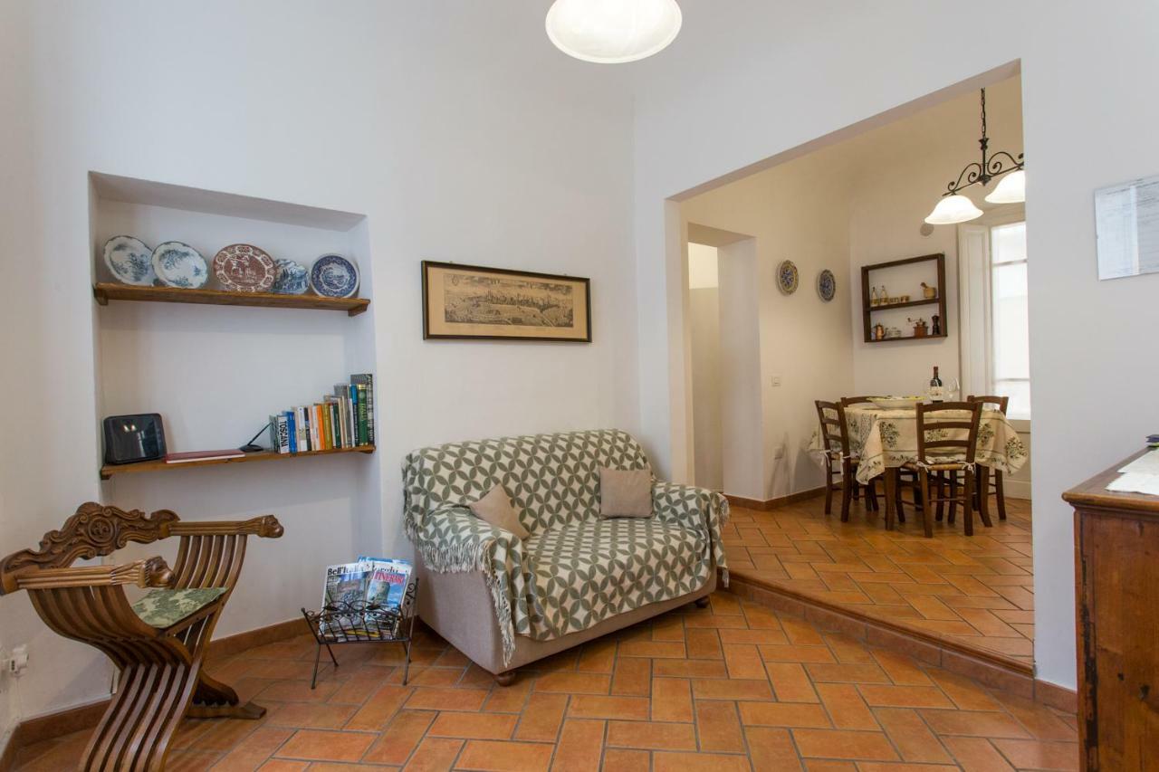 Datini Apartment Prato  Buitenkant foto