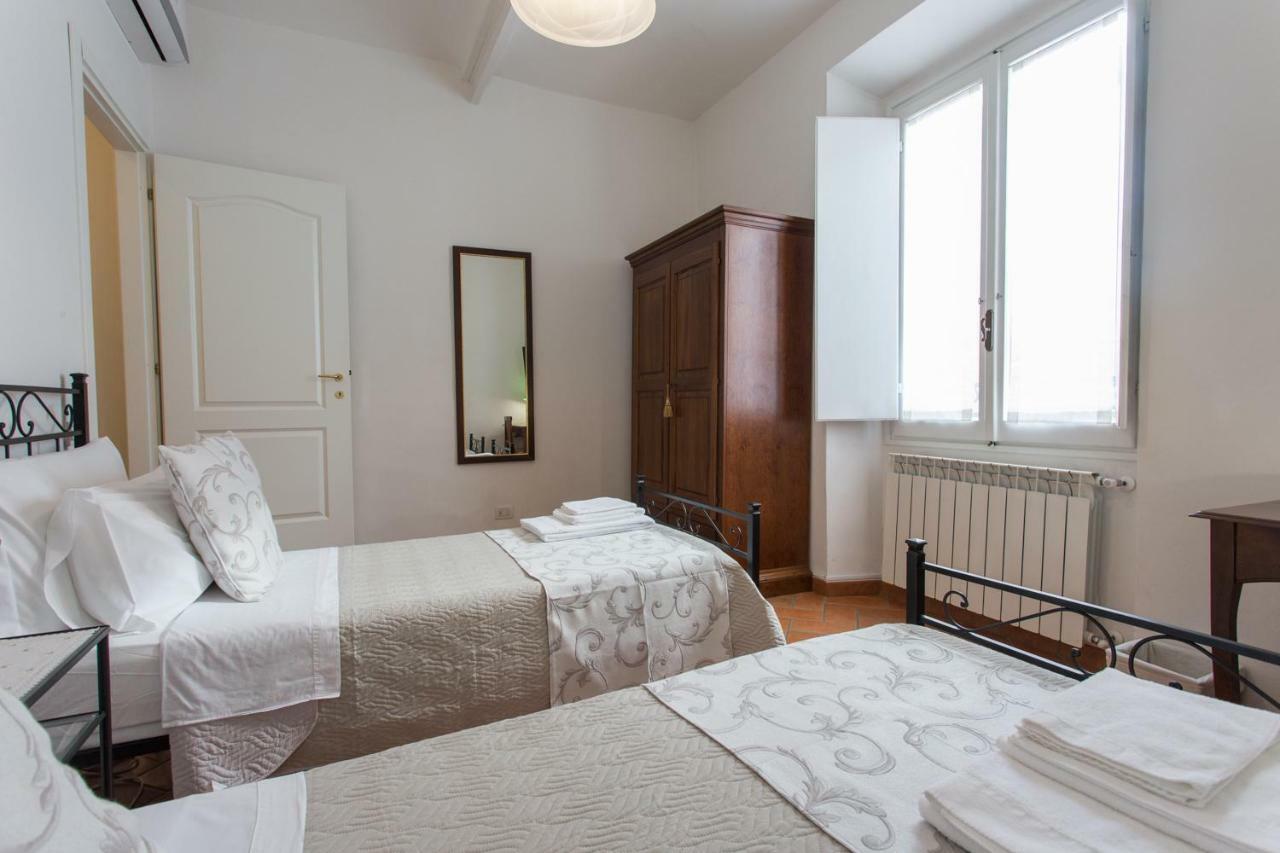 Datini Apartment Prato  Buitenkant foto
