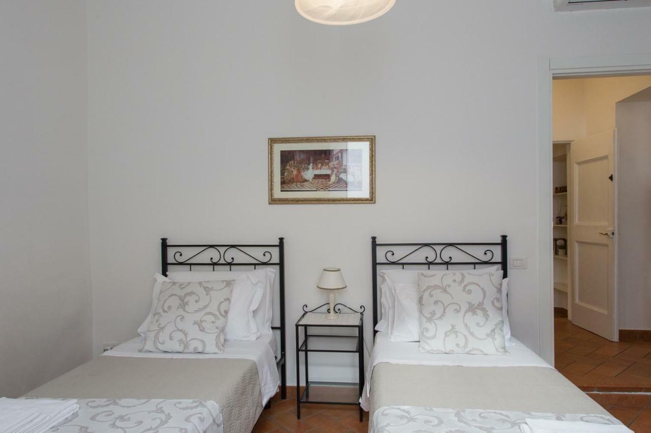 Datini Apartment Prato  Buitenkant foto
