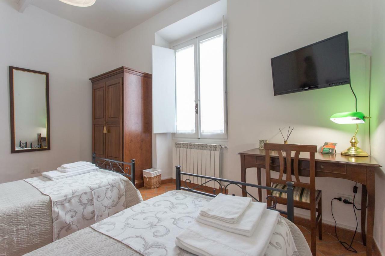 Datini Apartment Prato  Buitenkant foto